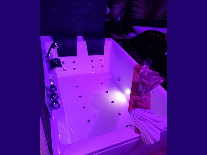 Yvetot_Heavenly_Love©Heavenly_Love_2