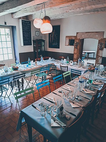 la petite auberge salle restaurant 2