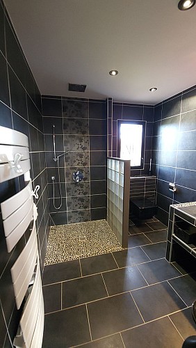 2025 - LAGR - Les Cordylines - Salle de bain - ©OT Landes d'Armagnac - WF (2)