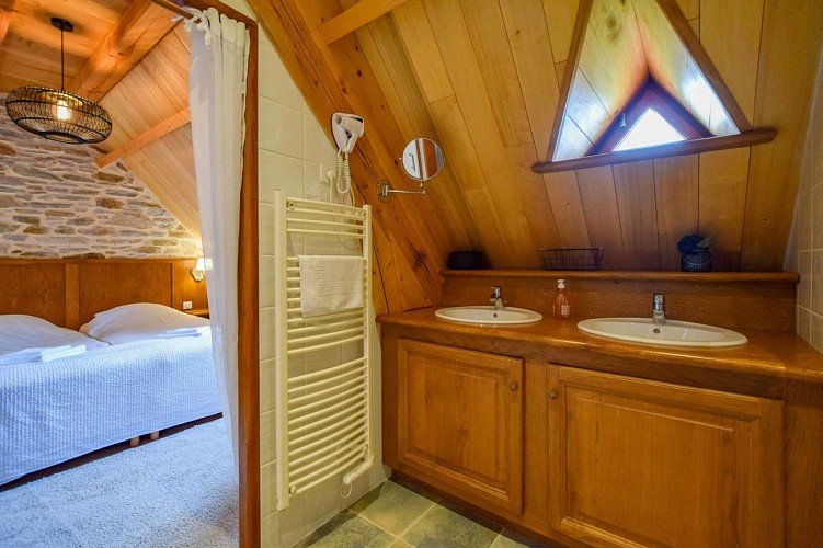 Gite le Bolet salle de bain 2