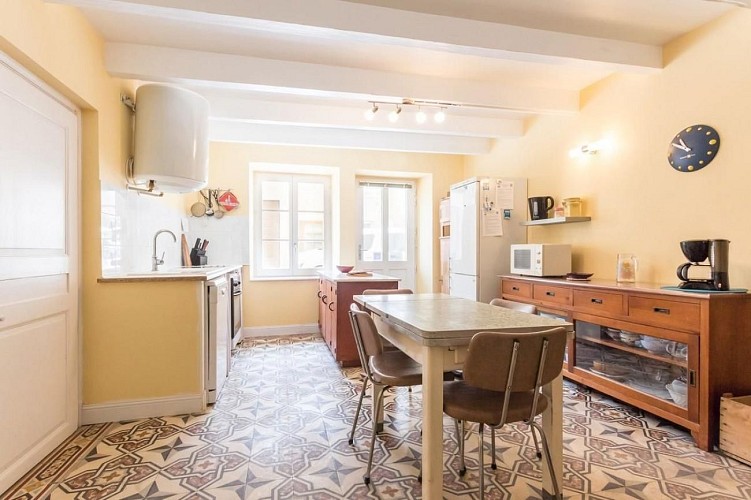 259488-3_H70P009000_5b05227a4b132_5