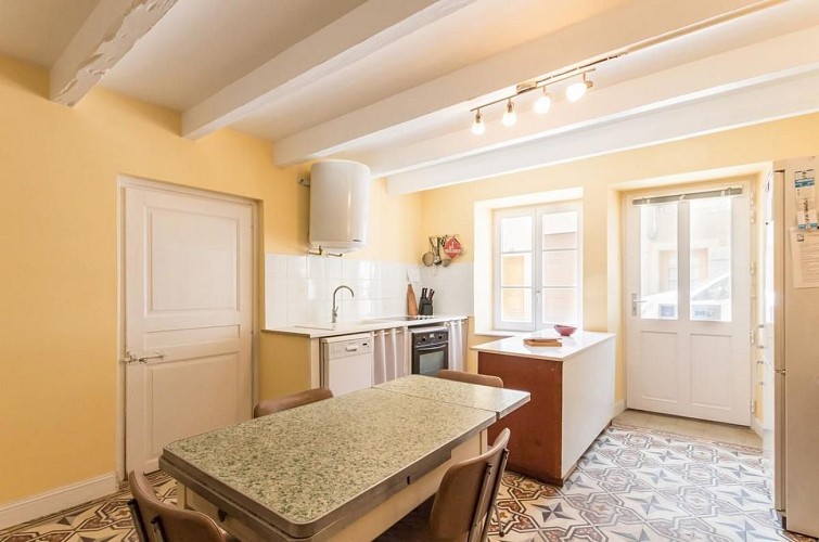 259488-7_H70P009000_5b05227b4f571_9