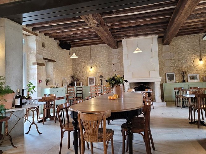 Sauge-Auberge-Percheronne_Réveillon