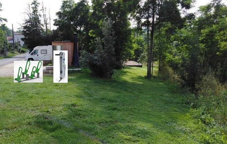 Aire de service vélo_Lagravère_Lavardac