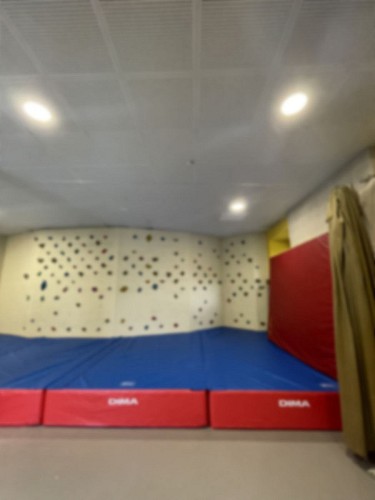 Salle d'escalade interieur 1