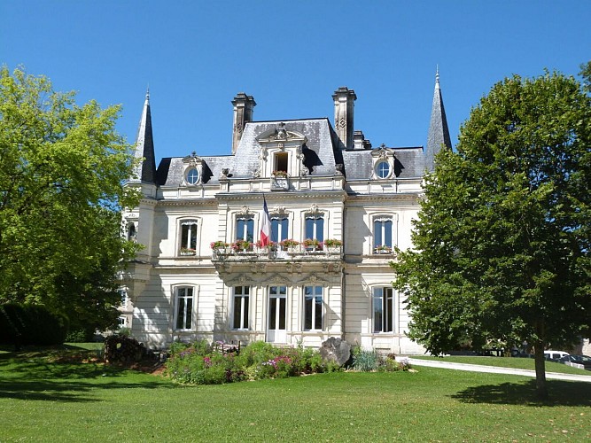 Périgord Inattendu - Ville Fleurie Ribérac