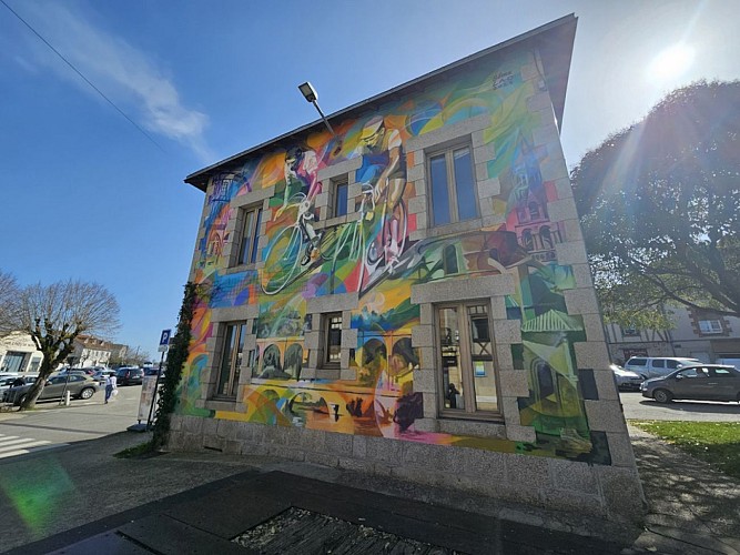 Hommage à Poupou à Saint-Léonard de Noblat à l'occasion du Tour de France 2023