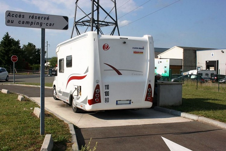 Aire camping-car Gaillon2©David Allais