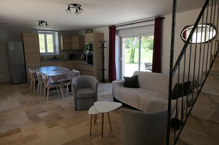 HLO_La Grangette_Salon Cuisine_St Léon sur Vézère_novembre 2021©Grangette