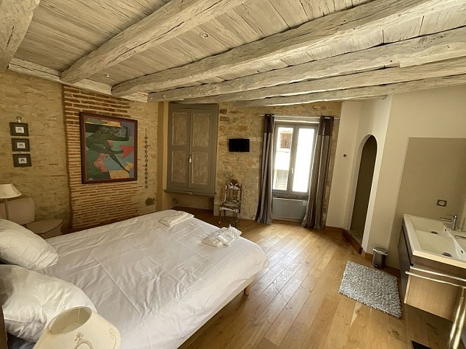 8-chambre king size clos st martial