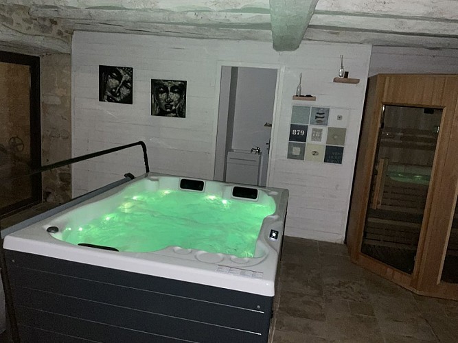 9-jacuzzi clos st martial