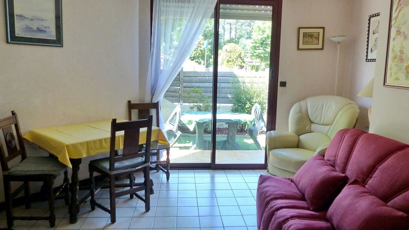 SALON VUE REPAS TERRASSE