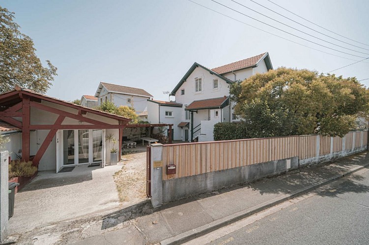 f9baac0f7a621d7649c172cfb337586d7a561dfe79058f5d52f1bb89fc2ac0ce