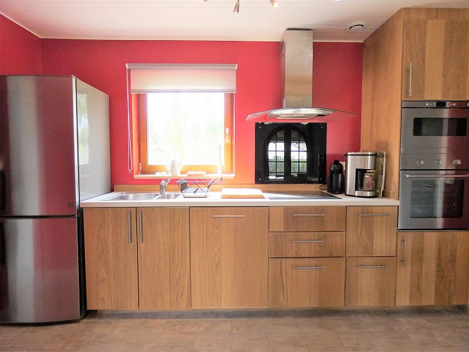 Cuisine du gîte Les Thuyas 11584 à Azur