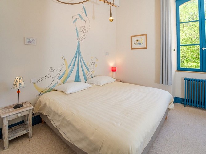 2025- TS- chateau larrunque chb cirque