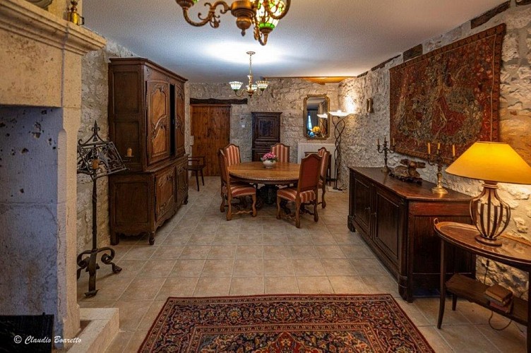 HLOAQU047V50HBAT_LGC269_TOURNONDAGENAIS_grande01