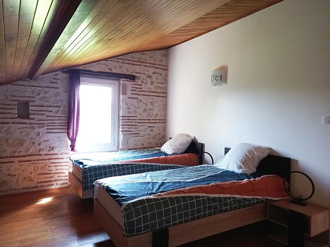 HLOAQU047V50IL2L_photo3