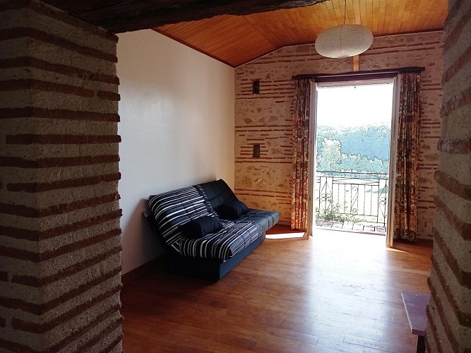 HLOAQU047V50IL2L_photo5