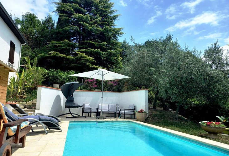 HLOAQU047V50IL31_photo4