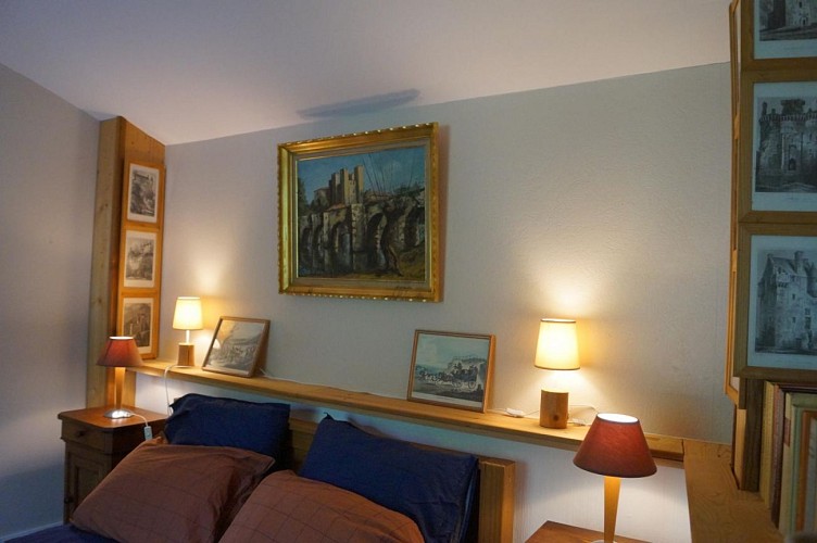 HLOAQU047V50IL38_photo6