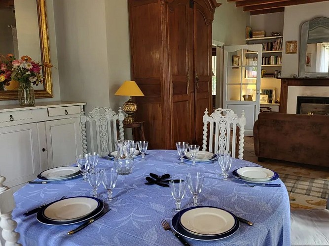 ef17f6d2-23de-4681-907f-014c042de73d