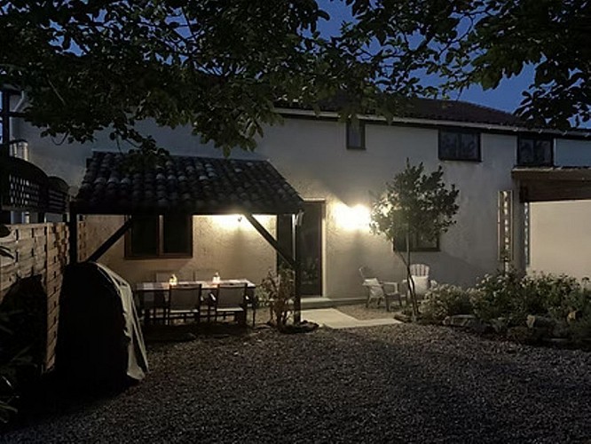 dc3620_45adf2b61c1346e6ab50674aea7b6552mv2