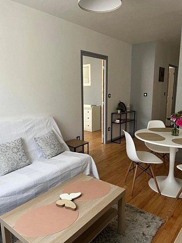 miramont de guyenne-la ruelle occitane-salon