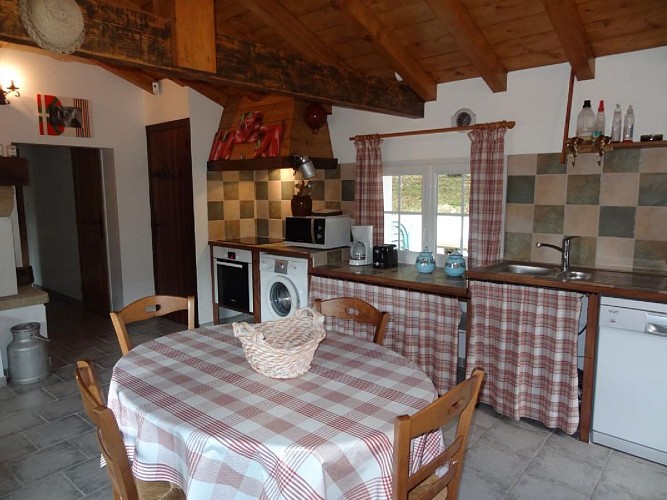 Maison St Venant sejour - St Etienne de Baigorry