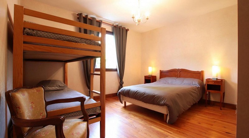 maison gariador chambre lit double et superposes st martin d arrossa