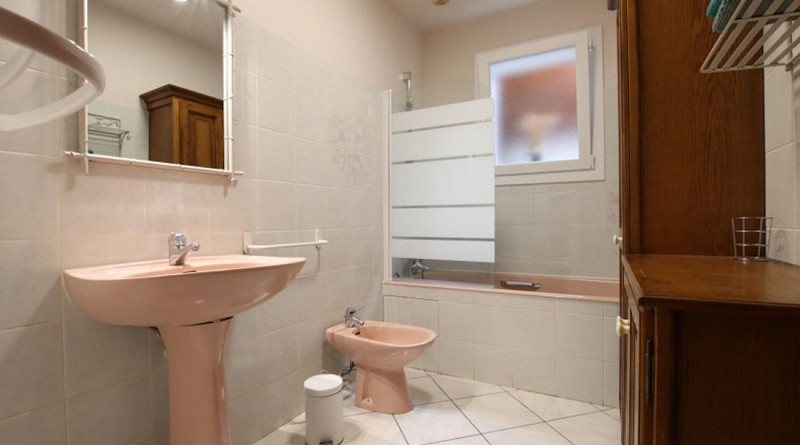 maison gariador salle de bain st martin d arrossa