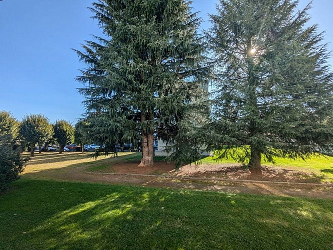 Meubé Capdevielle - billère - extérieur