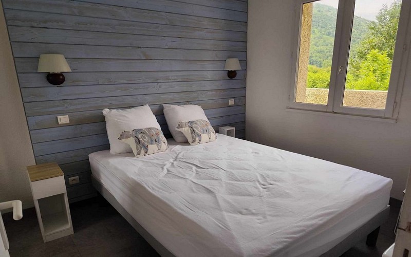 1440chambre lit 140x180