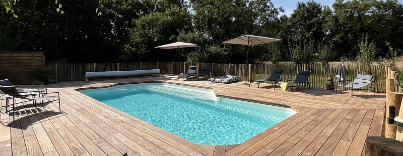 Piscine extérieure du Tilleul Étoilé
