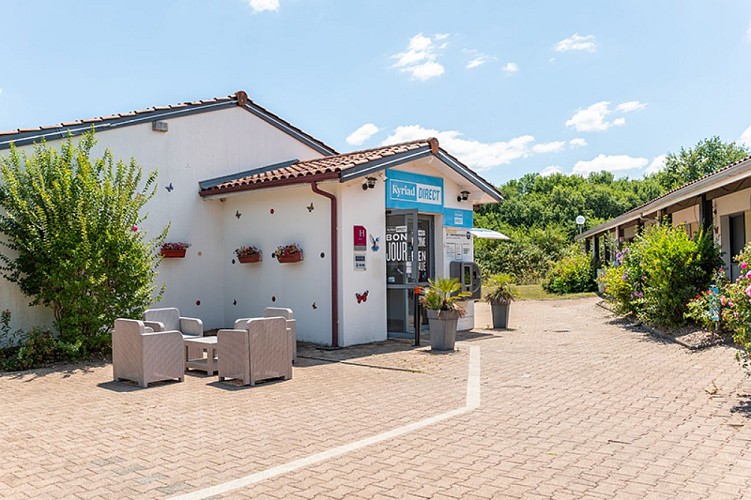 Cestas - Kyriad Direct2