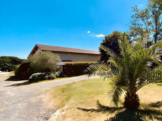 Domaine Canteloup - Gite L'Ombrière - Vue extérieure