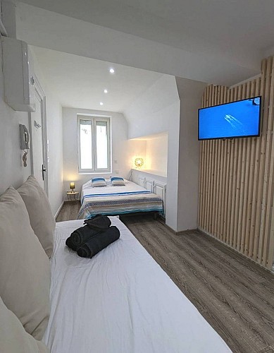 83fb169c-1ec6-4948-8a67-b7239691e032