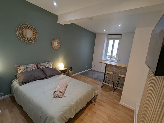 5c9f9923-c5f8-4616-b236-17394a22e382