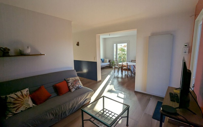 De_Wilde_salon_1440x900