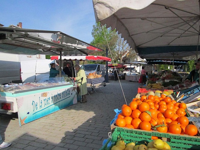 Marché hebdomadaire, Niederbronn-les-Bains, Alsace