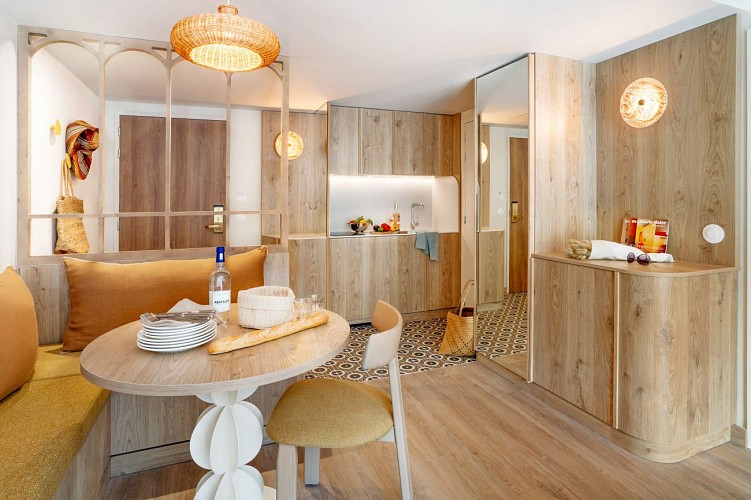 Appartement 1 chambre 1 salon - 1