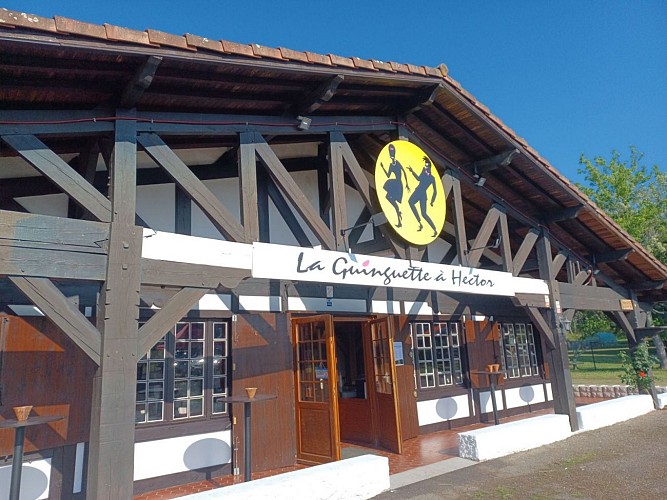 2023 - LACQ - La Guinguette à Hector - Extérieur - ©OT Landes d'Armagnac - LT (1)