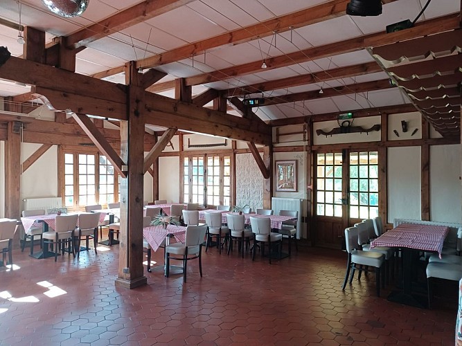 2023 - LACQA - La Guinguette à Hector - Intérieur - ©OT Landes d'Armagnac - LT (2)