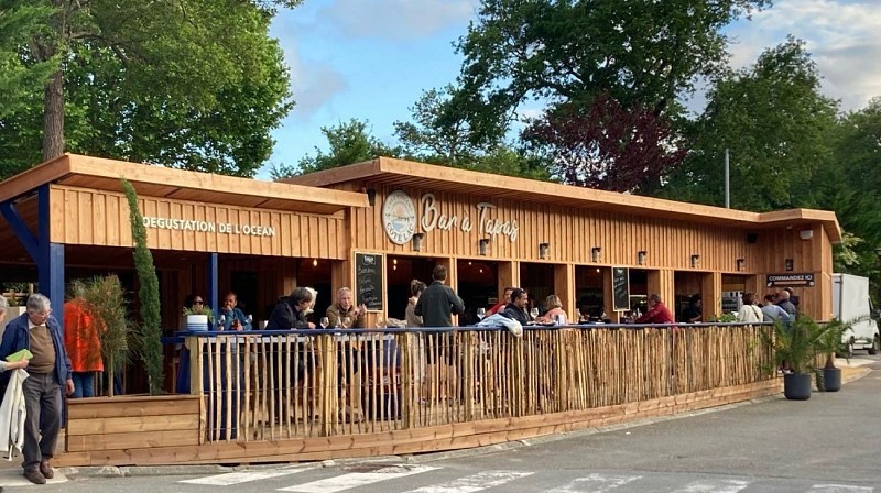 LEON-ChezVincent_CôtéLac