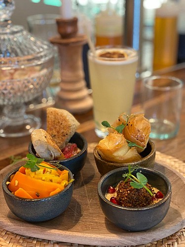 Le-Jardin-de-la-Paillote-Bleue-03