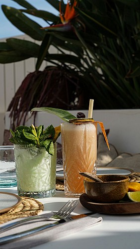 Le Jardin de la Paillote Bleue