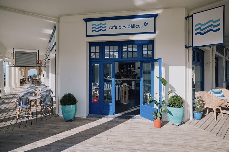 25.03.29_Cafe des delices_0082