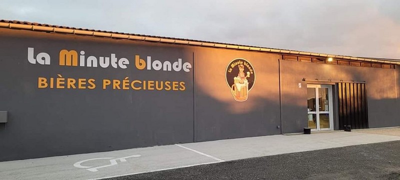 324237691_1195017424781197_405319799892820339_n