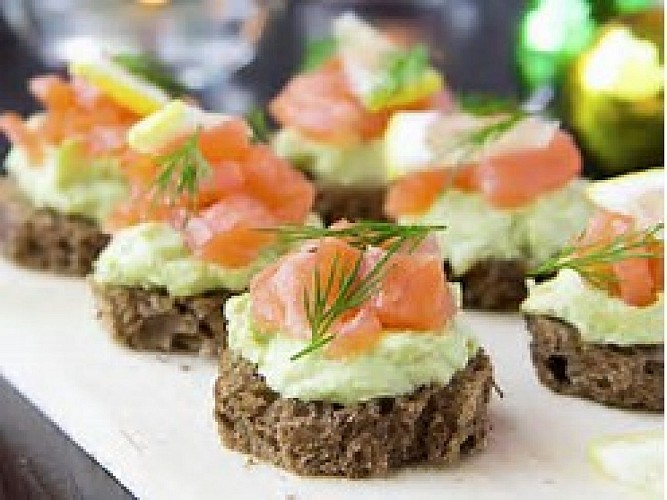 canapé saumon aneth