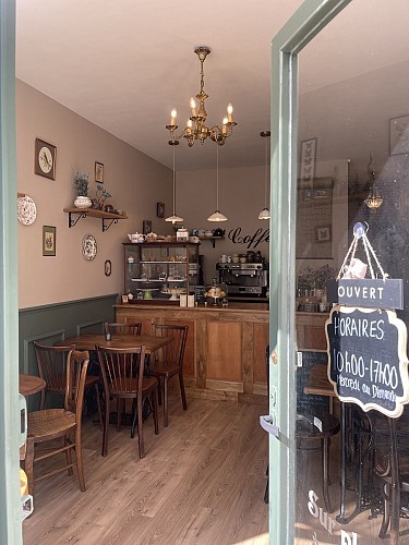 cafe-nono_salon-de-the_rochechouart (9)