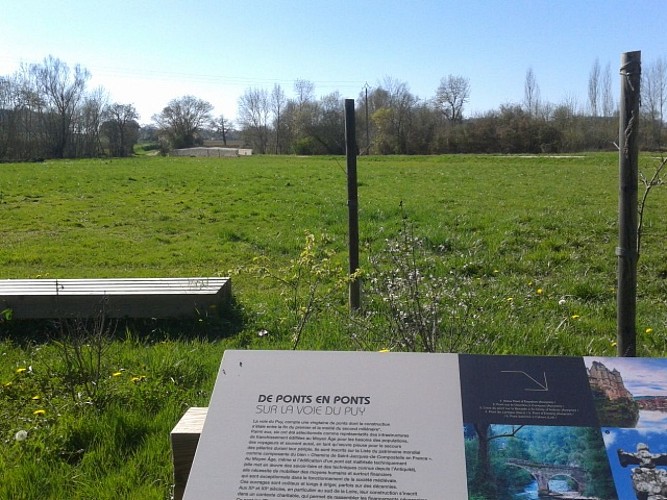 Pont de Lartigue Entre Larressingle et Beaumont